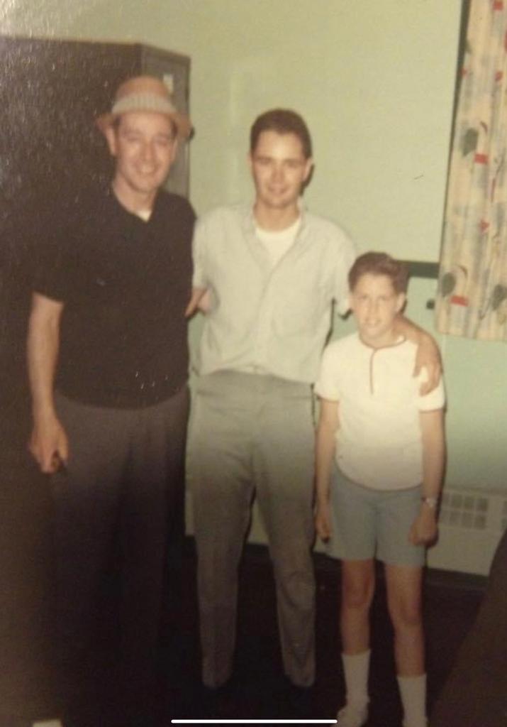 A Slow Day At The Office     G.Raymer