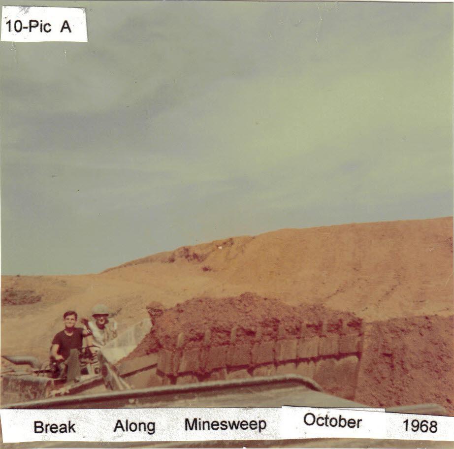 Zeppelins Bombing | Zeppelins Bomb & Destroy London in Air Raids