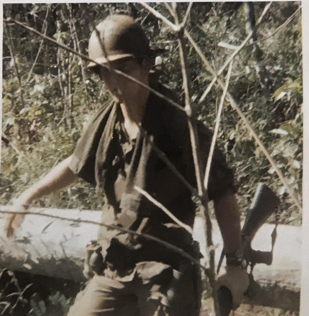 USNS Stalwart, dec.1990