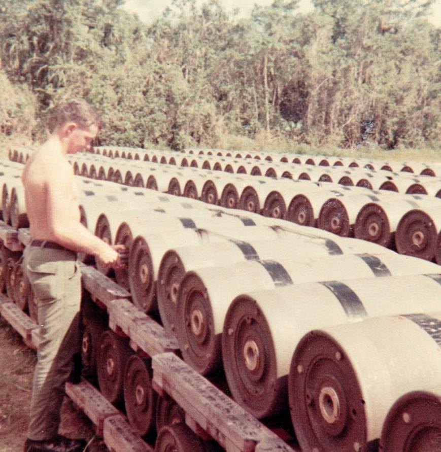 Clarksvville Tenn 1966 1967   Tom Slone and friends