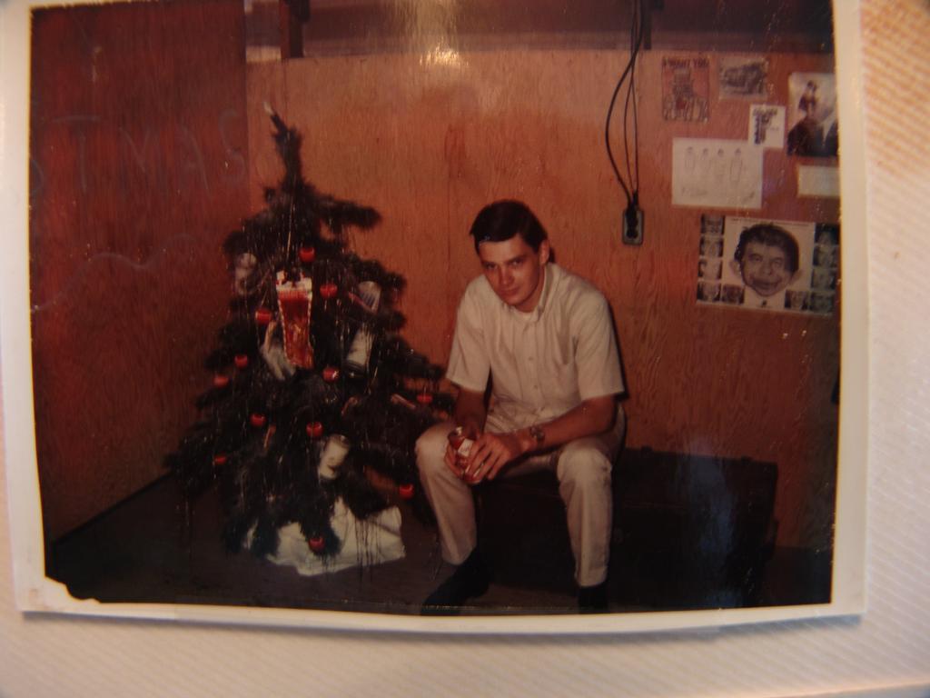 Company 825, Regiment 3, Battalion 12, 11-6-1943 Farragut, Idaho Naval