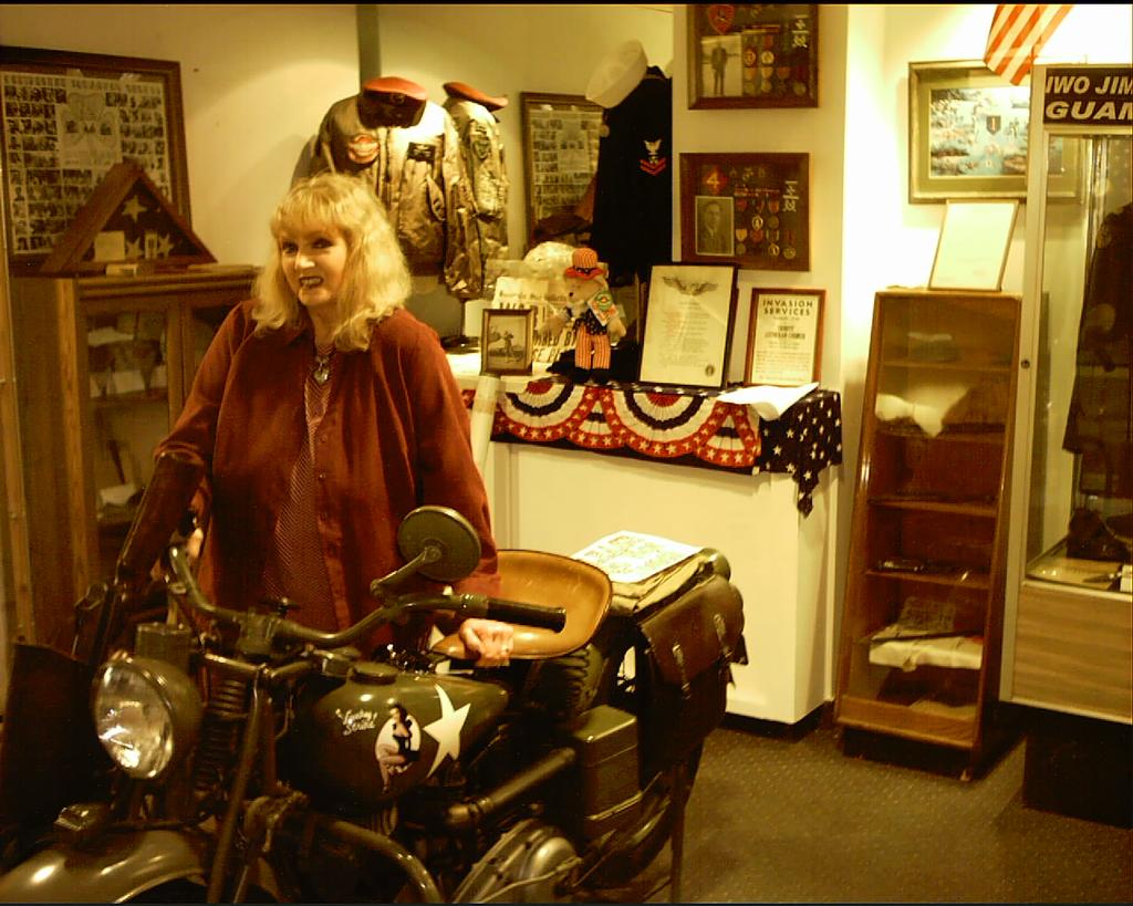 USS Hancock April 1975