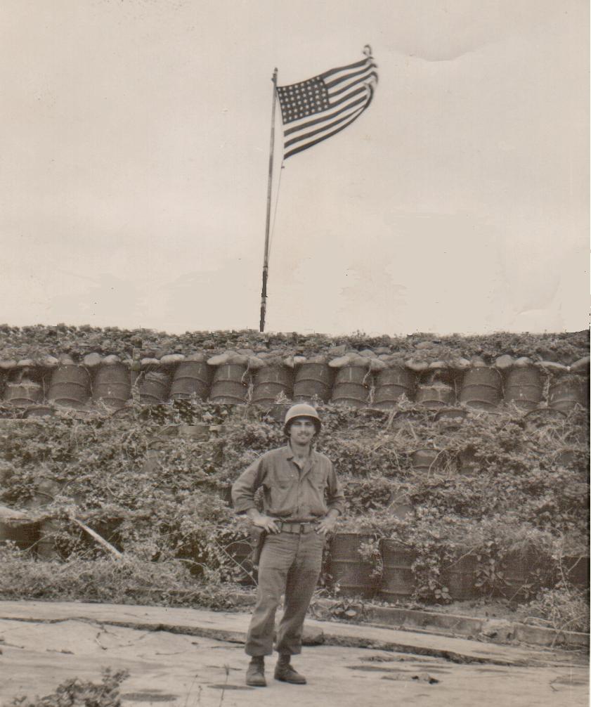 WW2-German 88MM gun firing