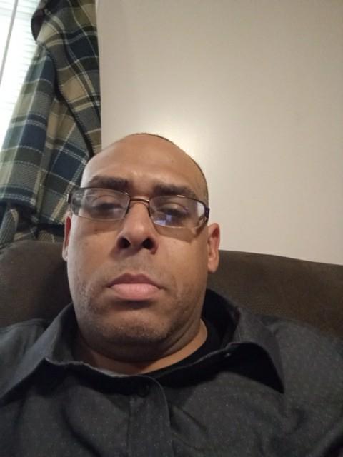 Relaxing in Bar with good friends