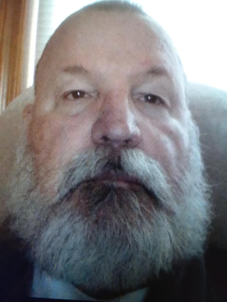 My Girlfriend is hotter than yours!