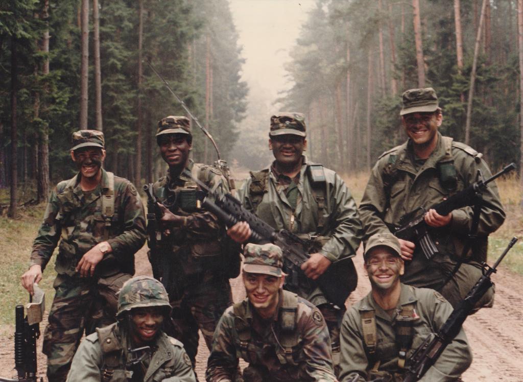 3rd field hosp, the bar,buddys cant remmber name